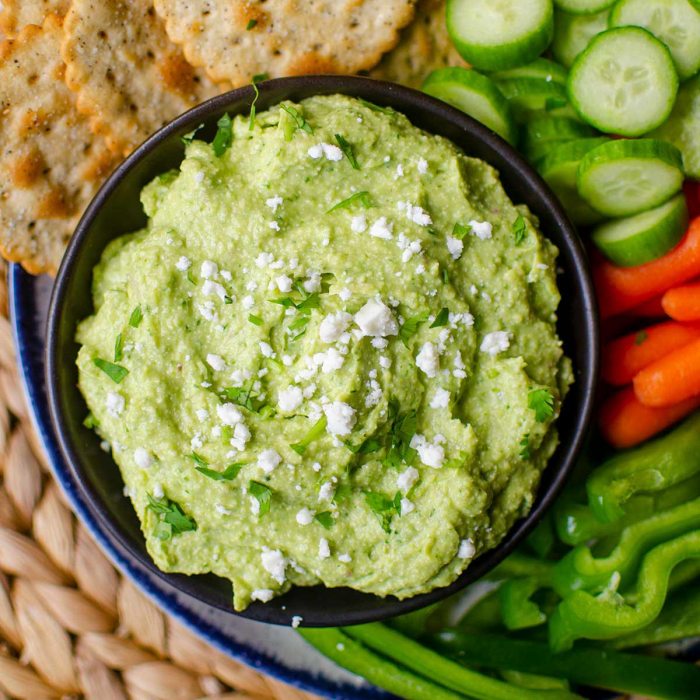 Avocado-feta-dip ernährungs-docs